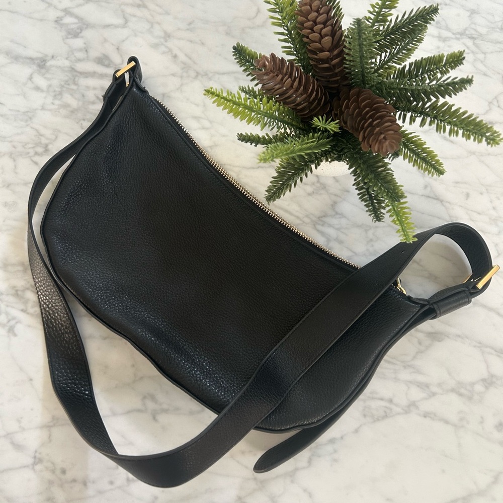 NWOT  VERA BRADLEY Springbrook Sling Crossbody Leather bag